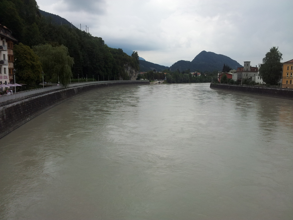 20150820_1624080kq12.jpg