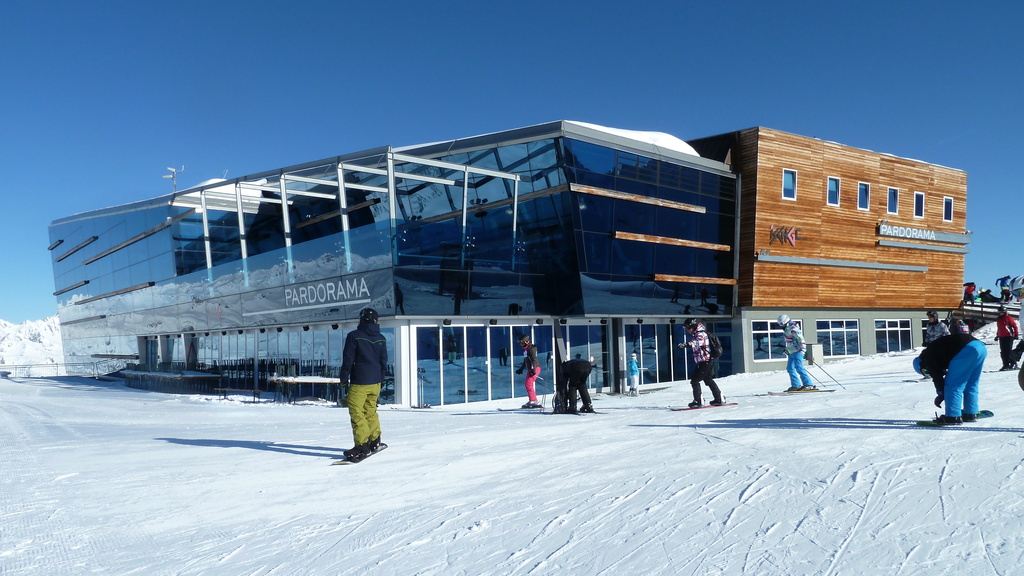 p1030212yxc6a.jpg