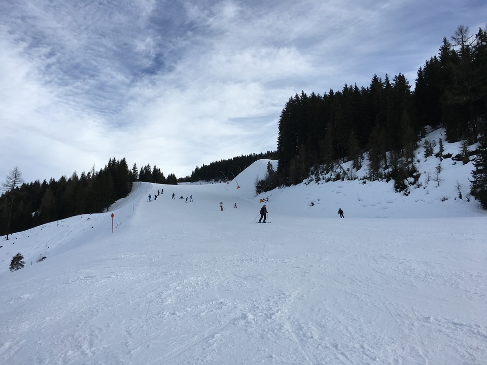 1e894398-9205-4875-a8gsca.jpeg