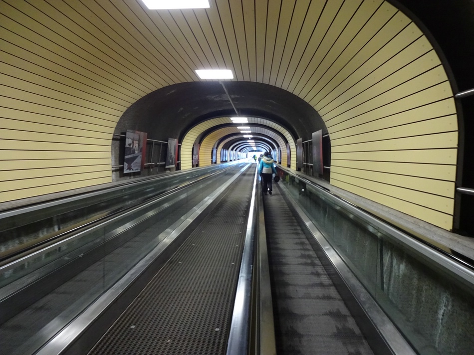 comp_01dorftunnelinne83knu.jpg