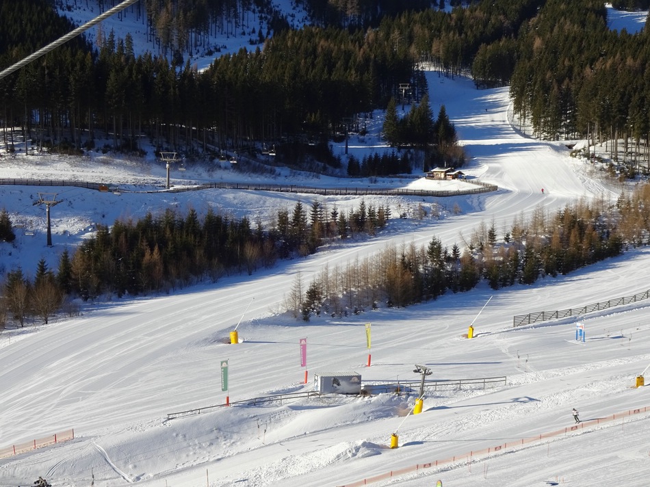 comp_02polsterbergfahw5swt.jpg