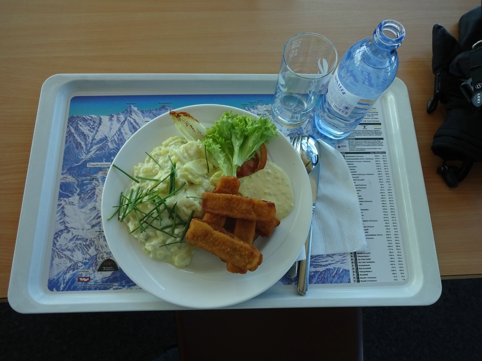 comp_04mittagessenaljd2.jpg