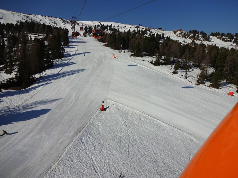 comp_06abzweigungpisthos9b.jpg