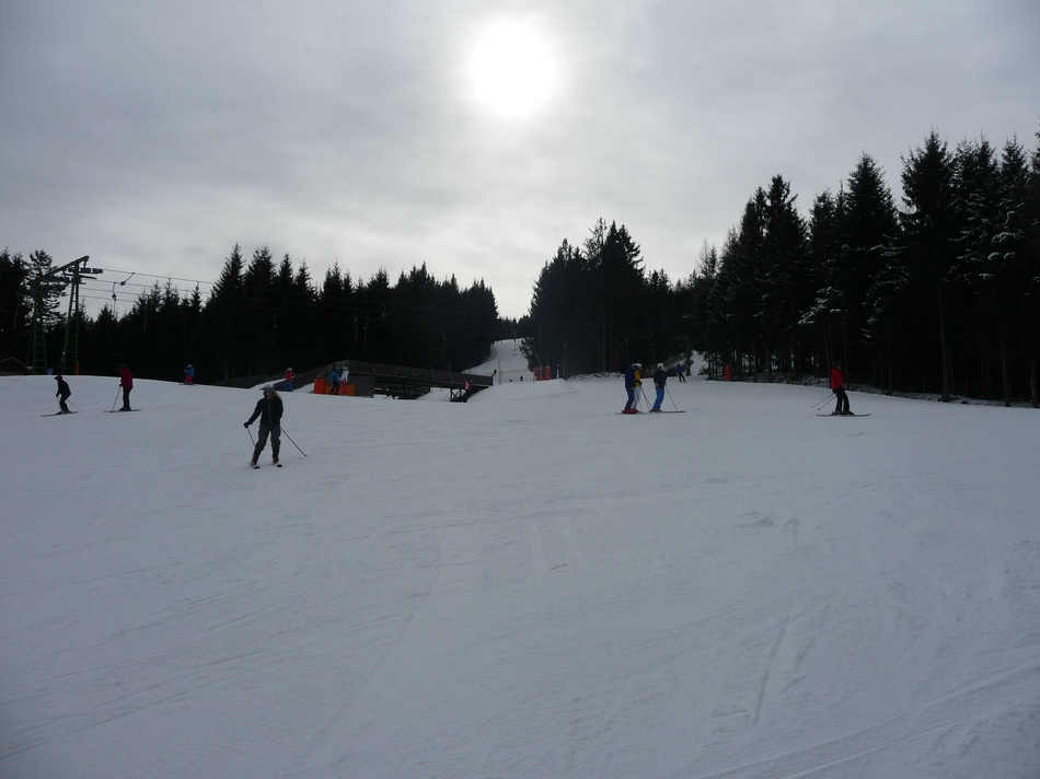 comp_06bergstation2cujr.jpg