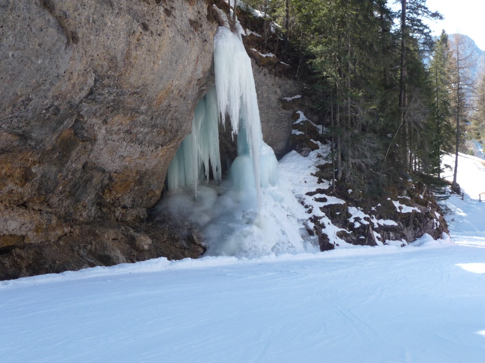 comp_12eisfall1jbrk9.jpg