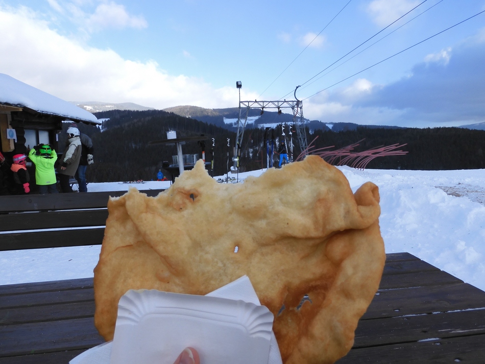 comp_18langos8bkg7.jpg