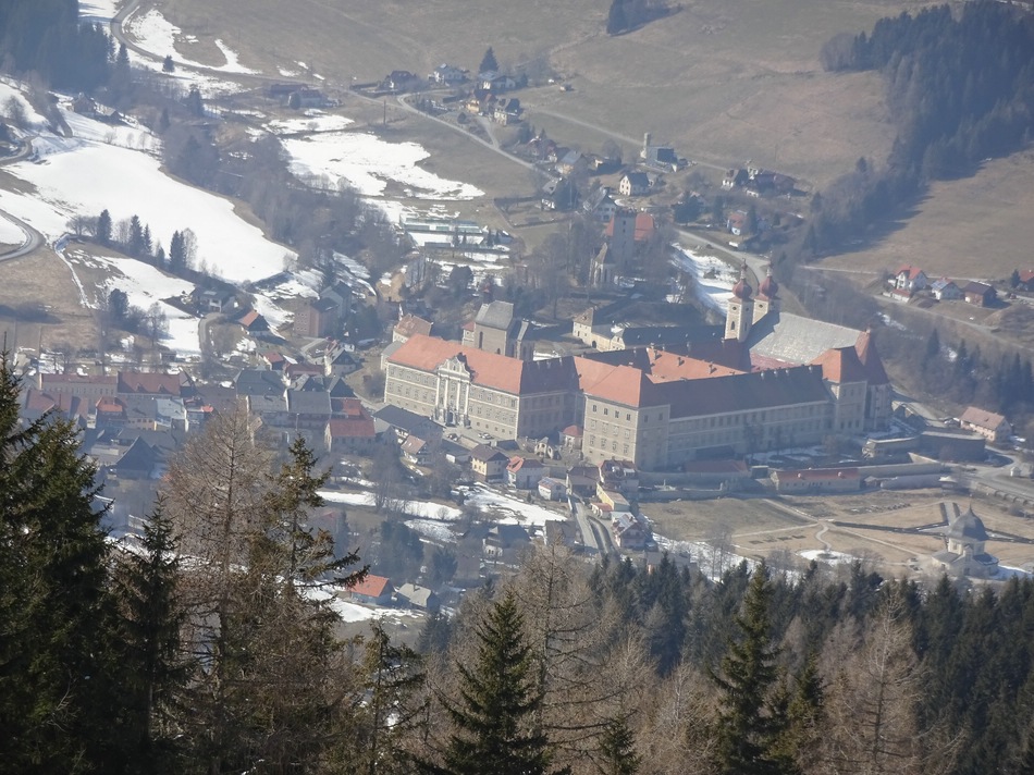 comp_19dassstiftblickhjsx7.jpg