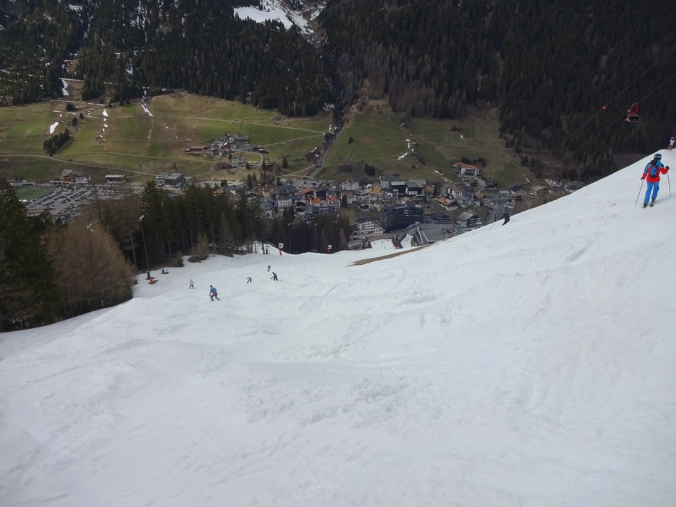comp_22piste1aischglb9vkif.jpg