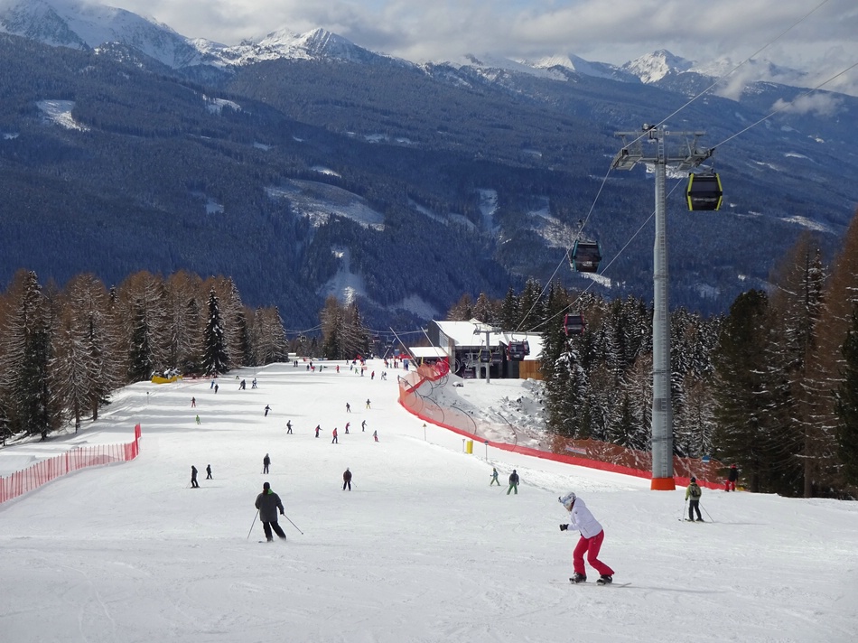 comp_26mittelstation1tbuoz.jpg