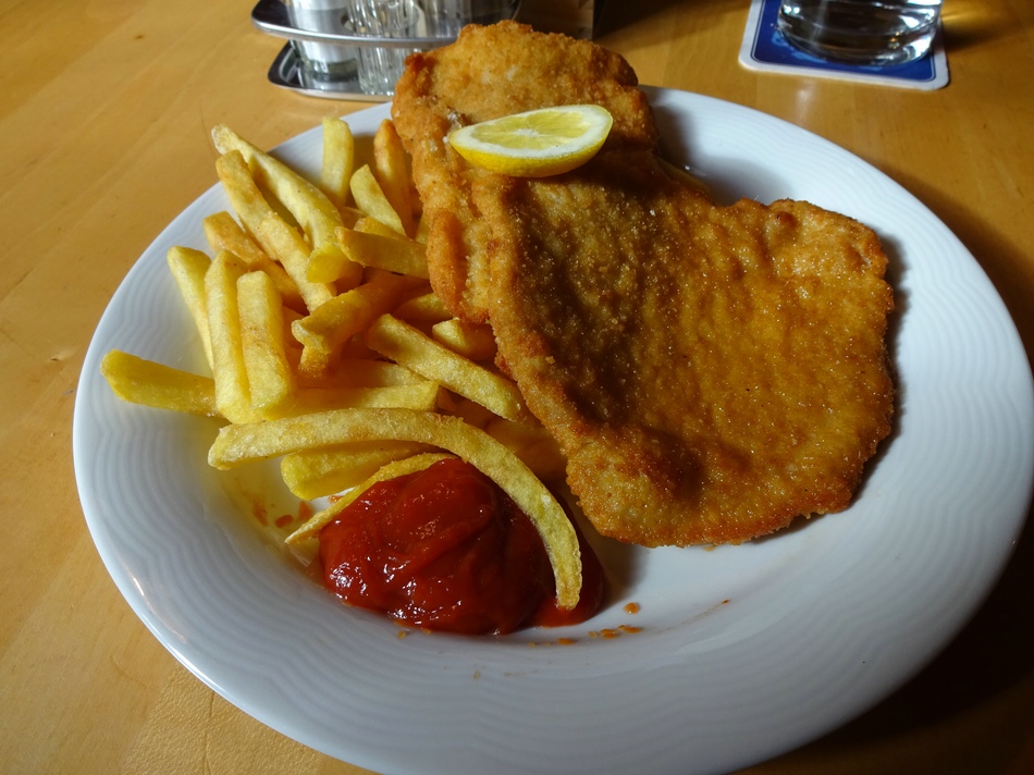 comp_27mittagessendgkvx.jpg