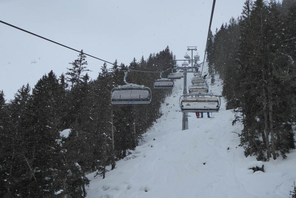 p1210712takgb.jpg