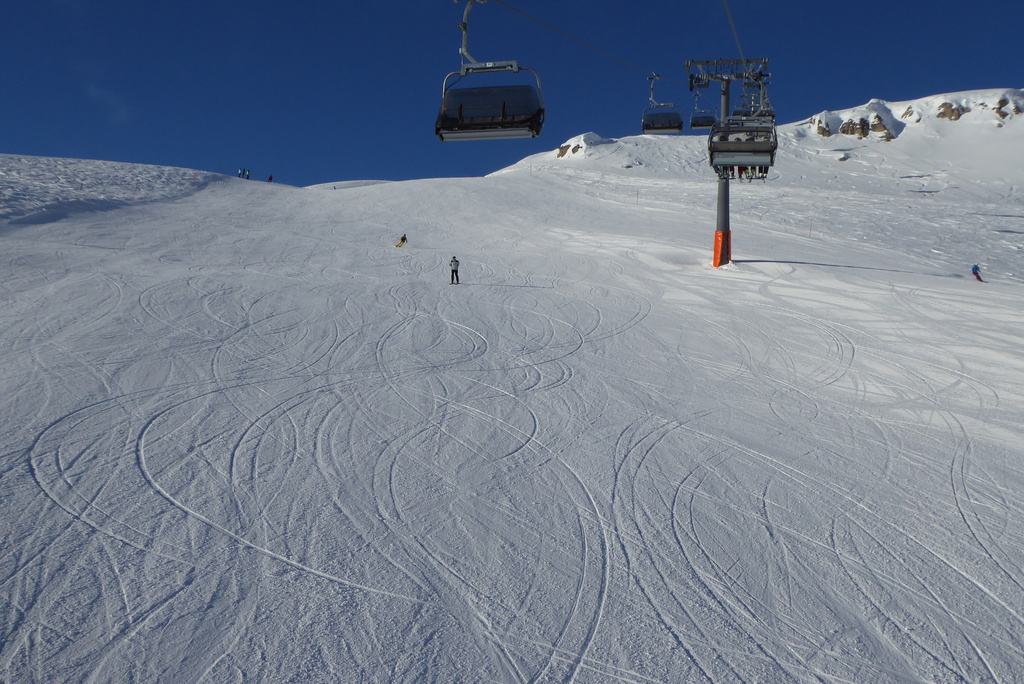 p1220349x6j7j.jpg