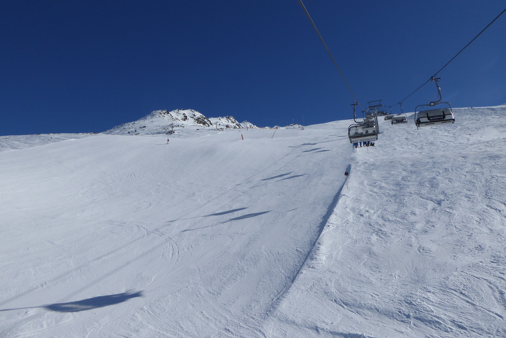 p1230103stk5m.jpg
