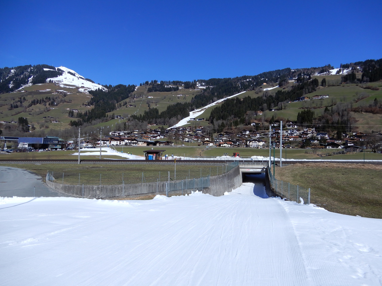 2.4.18skiwelt024yapm8.jpg