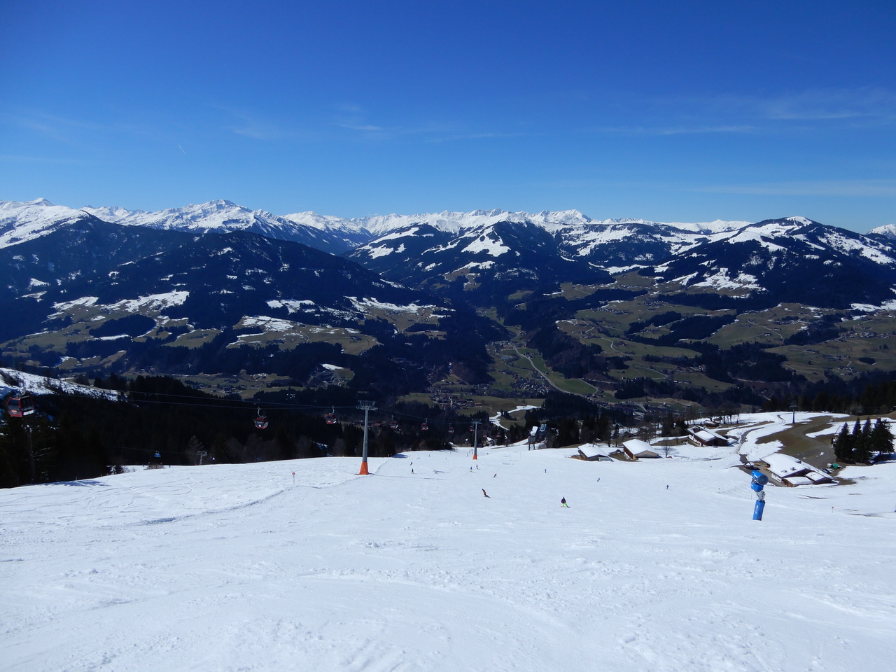 2.4.18skiwelt027b9qfd.jpg