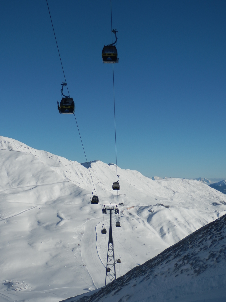 21.01.16sfl022bhsdw.jpg