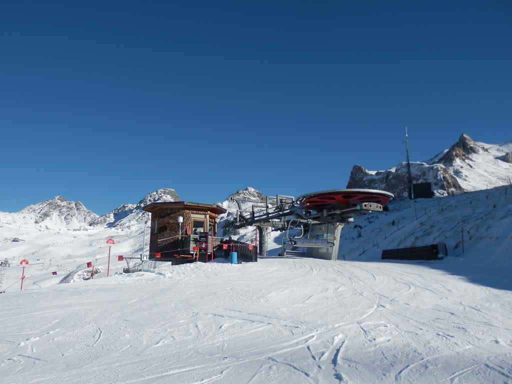 3.12.15ischgl042x7uns.jpg
