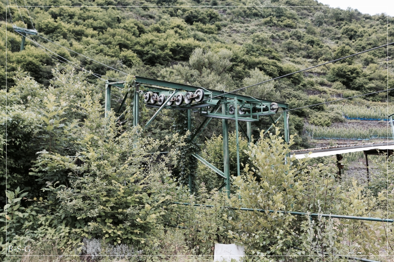0861ru4b.jpg