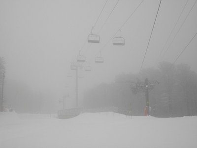 Auf der blauen Blanchemer im Nebel. Ging aber gut zu fahren.