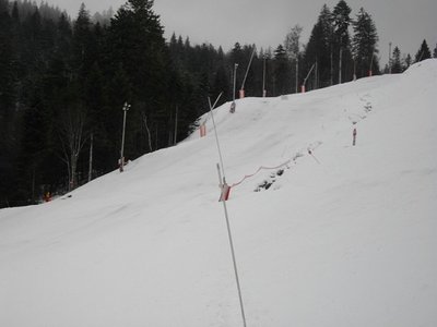 Blaue Talabfahrt "Große Fressen" im Endteil mit Steinen durchsetzt, sonst gut zu fahren