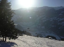 02 03 2005  Zell am Ziller  letzte Sonnenstrahlen beim Wiesenhof.jpg