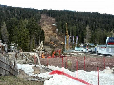 An der Talstation wird schon fleißig gearbeitet