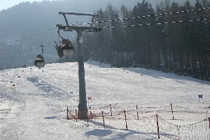 6 EUB und die Piste vom Quellenlift.