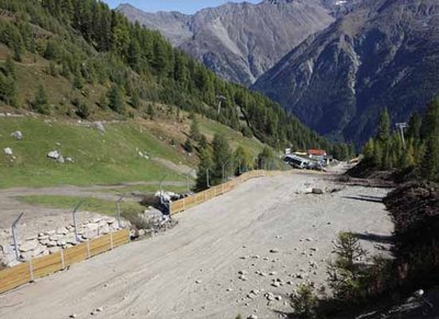 Weitere Pistengestaltung talseits ab Hühnersteign
