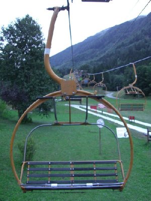 Montaz 3er Sessel.jpg