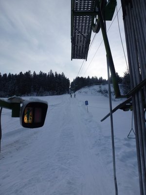 Talstation Kopa mit Ampel und Blick nach oben