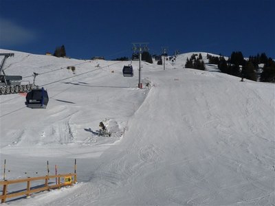 von der Mittelstation des neuen Stand Xpress nach oben