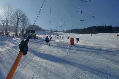 Die einzige Piste die man so halbwegs ohne anstellen den ganzen Tag fahren konnte (Nr. 2 Schieferwiese)