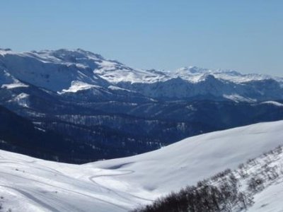 Hier auf Bjelasnica immer wieder alpine Eindrücke, es ist wilder