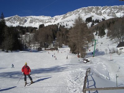 Blick von der Talstation Muldenlift auf die Piste (Anfang 2005). Damals gab es die 4-CLF natürlich noch nicht.