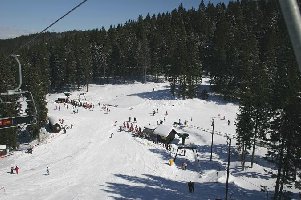 Links Talstation SCHL Kosuta, rechts Jasa.