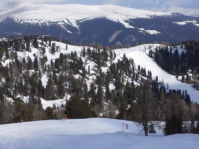 Seitensprungabfahrt Bergstation Turrachbahn.jpg