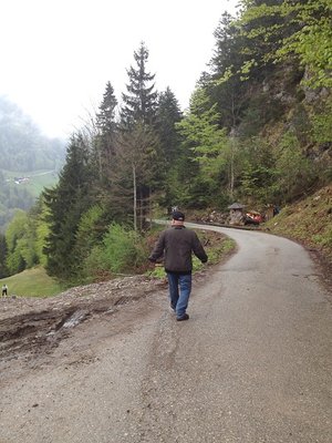 Der Dieseltom.. :)) Entschuldige bitte Tom!<br />Das war auf einer Wanderung unter der 1. Sektion.