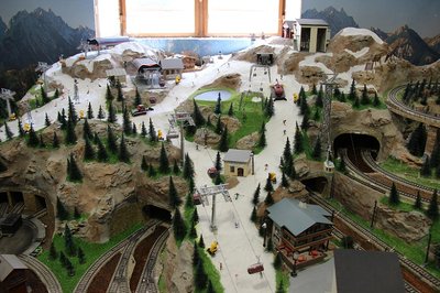 Alpspitze rechts / Kreuzjoch links