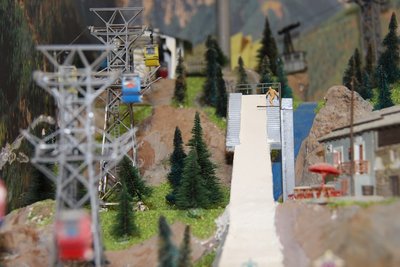 Schanze und Eckbauerbahn, im Hintergrund die Graseckbahn