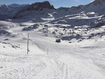 Glüna (rot), seit gestern offiziell offen