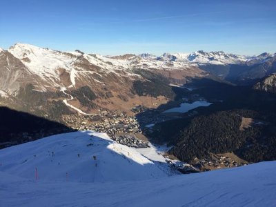 Blick Richtung Parsenn mit der Talabfahrt