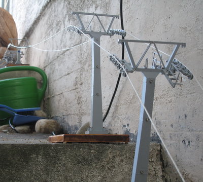 Blick von Stütze 4 Richtung Bergstation während des Seilzugs