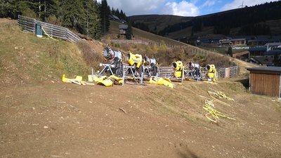 Wartung an den gelben Heinzelmännchen