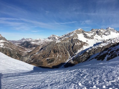 Blick von Albona Richtung Valfagehr (geschlossen)