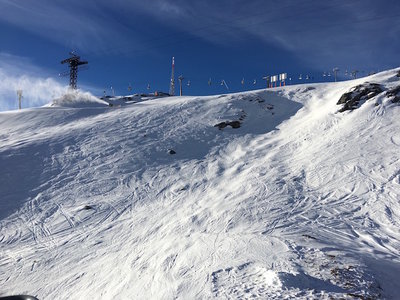 Galzig aus Zammermoosbahn, man könnte auf die Idee kommen, neben der Piste zu fahren
