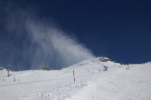 Die höchstgelegene Kanone steht exakt auf 3000 m!