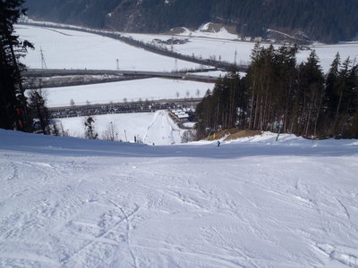 Letzter Hang der Talabfahrt