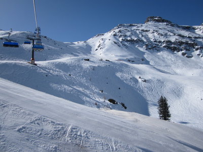 6-CLD-B Zirmach, darunter der Zirbenschuss, rechts im Hintergrund der Niedere Burgstall