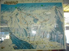 Alte Pistentafel mit dem eingeichneten Projekt einer EUB.