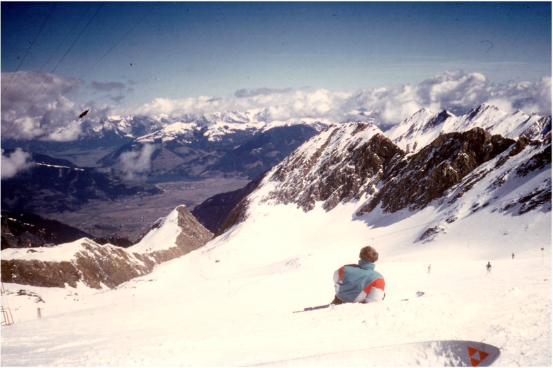 Kaprun  Ostern 1988 oder 1989 Blick ins Tal, Seilbahnstützen